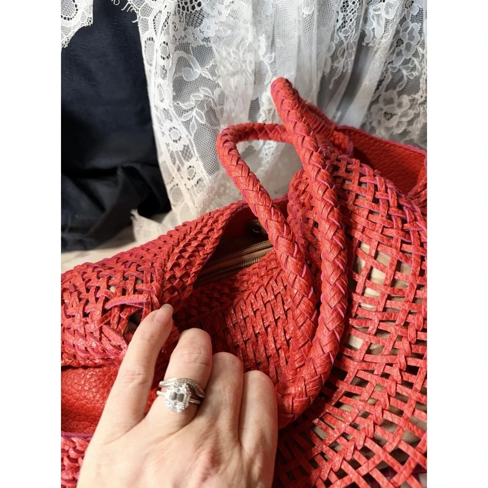 SR Squared by Sondra Roberts Woven Leather Hobo Tote Red Boho (A2951)